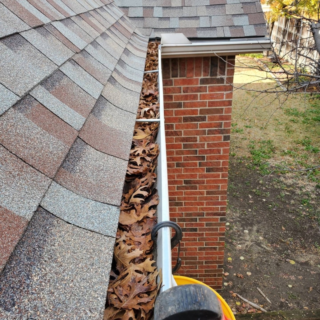 Dutch Shine takes care of your gutters so you don’t have to 8