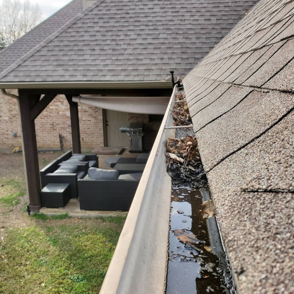 Dutch Shine takes care of your gutters so you don’t have to